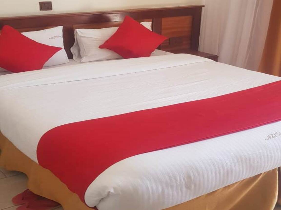 LUXURIOUS ACCOMODATION